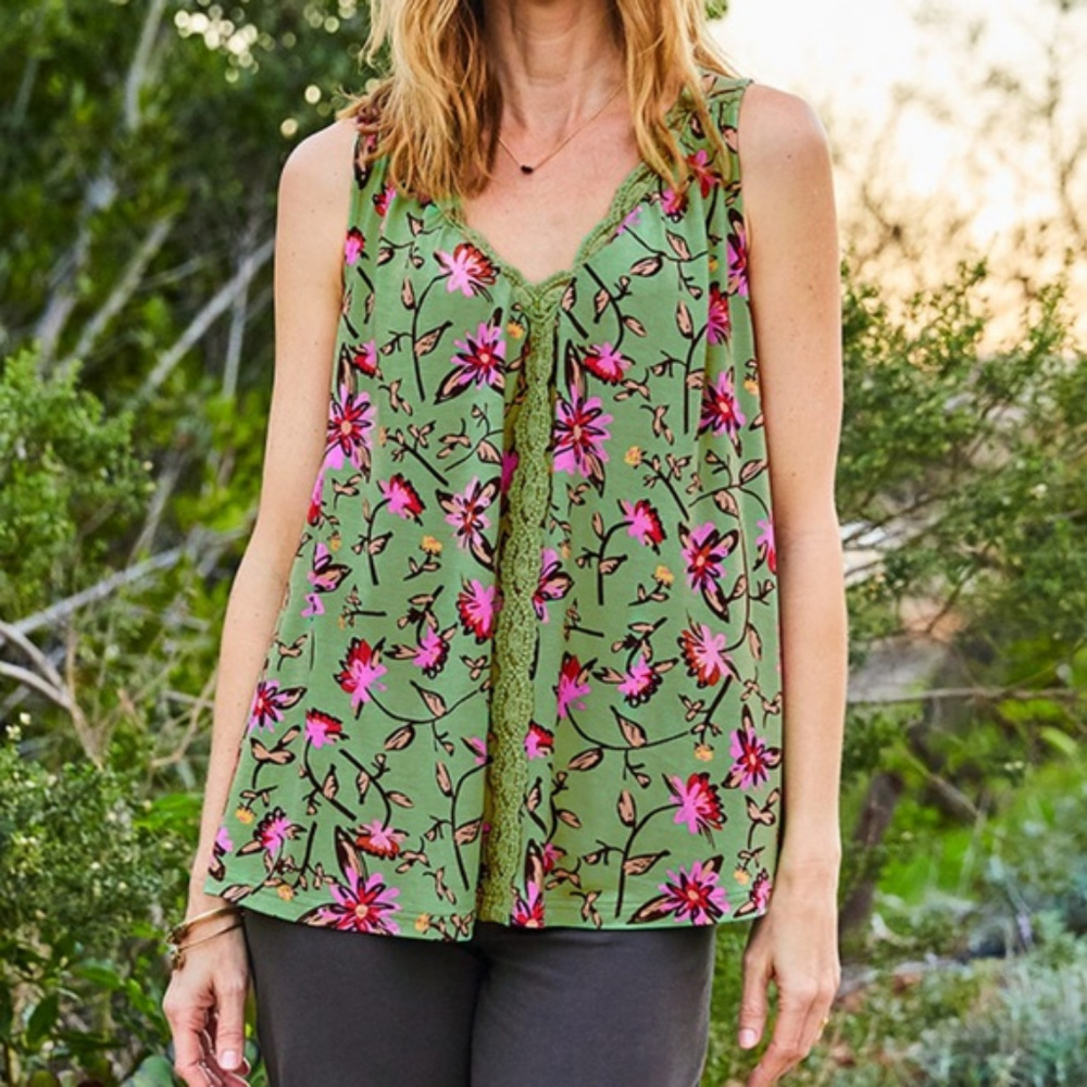 NWT Matilda Jane Weekend Away Tank Top